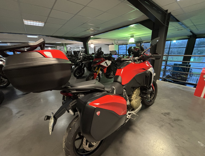 DUCATI MULTISTRADA V4 S