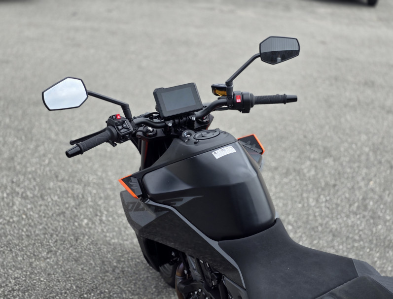 KTM 990 DUKE