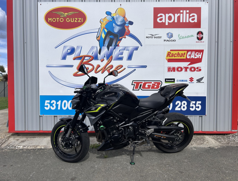 KAWASAKI Z 900