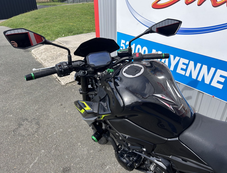 KAWASAKI Z 900