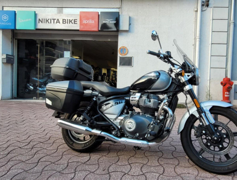 ROYAL ENFIELD SUPER METEOR 650