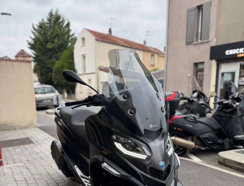 PIAGGIO MP3 530 HPE EXCLUSIVE