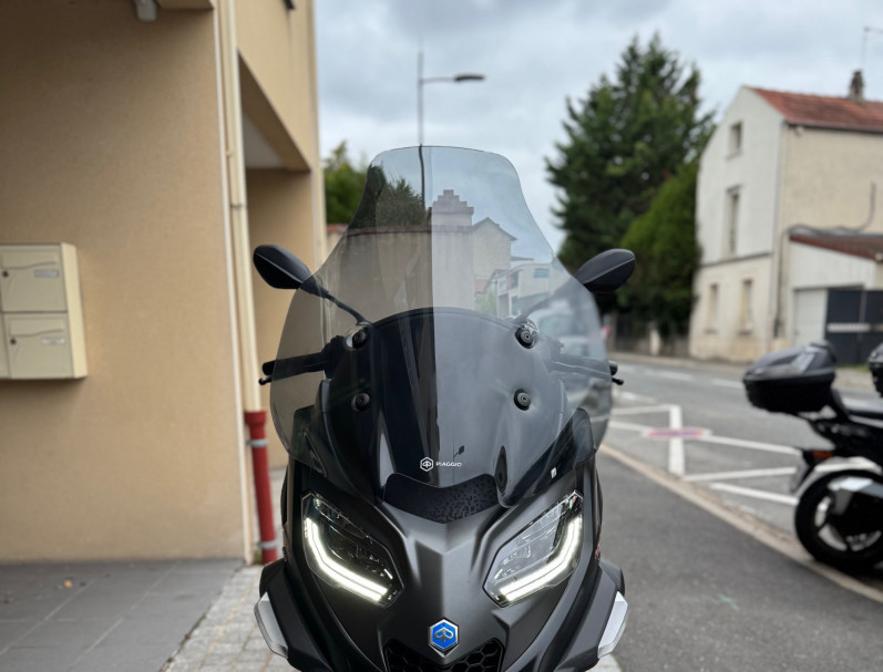 PIAGGIO MP3 530 HPE EXCLUSIVE