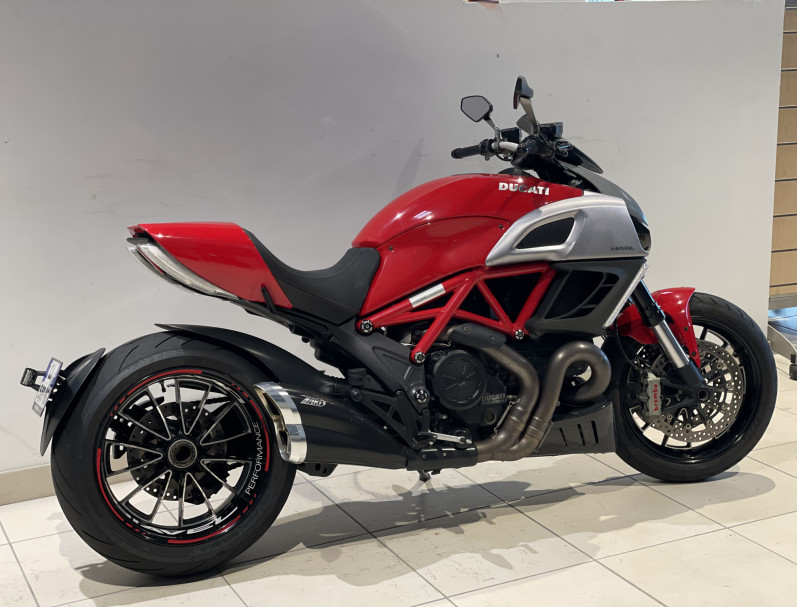 DUCATI DIAVEL 1200