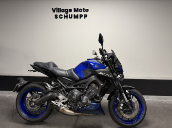 YAMAHA MT-09