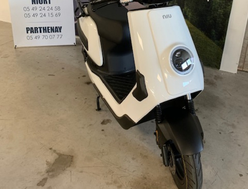NIU NQi Cargo SR