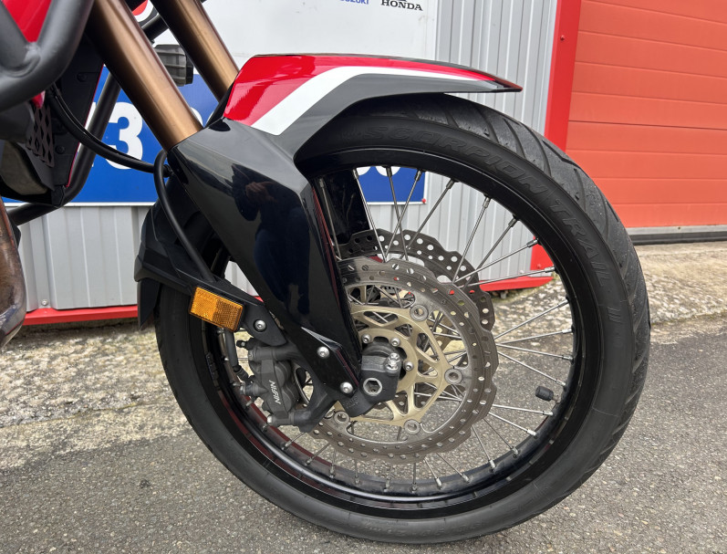 HONDA AFRICA TWIN CRF1000D DCT