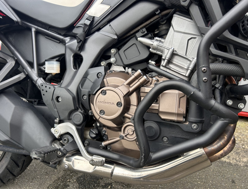 HONDA AFRICA TWIN CRF1000D DCT