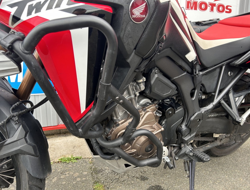 HONDA AFRICA TWIN CRF1000D DCT