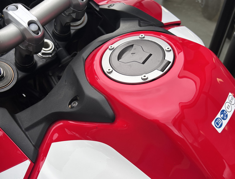 HONDA AFRICA TWIN CRF1000D DCT