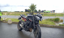 TRIUMPH STREET TRIPLE 765 R