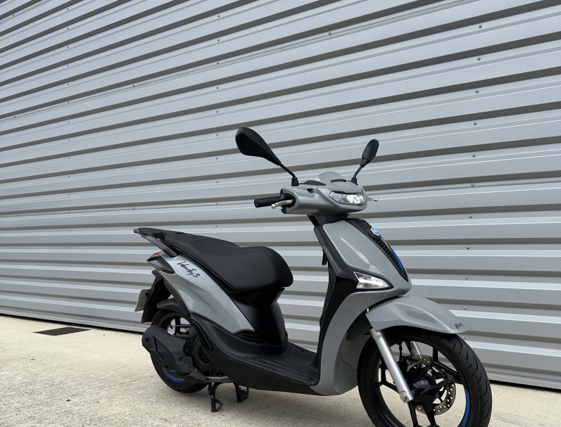 PIAGGIO LIBERTY 125 S comme neuf
