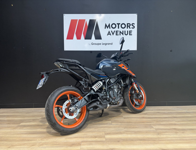 KTM 125 DUKE ABS