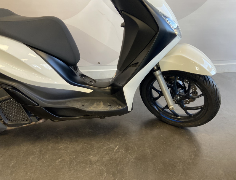 PIAGGIO MEDLEY 125 S 2025