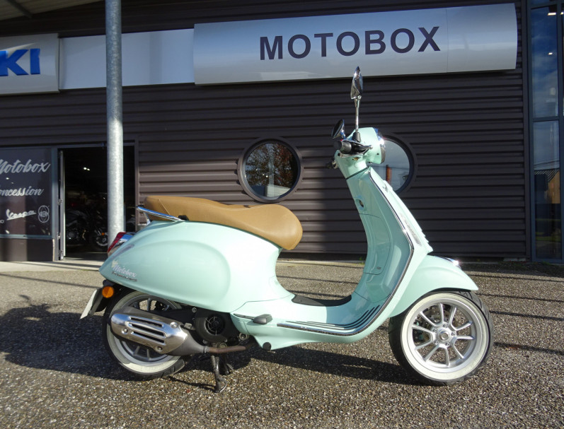 VESPA PRIMAVERA 125 verde relax