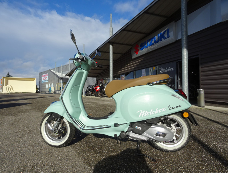 VESPA PRIMAVERA 125 verde relax