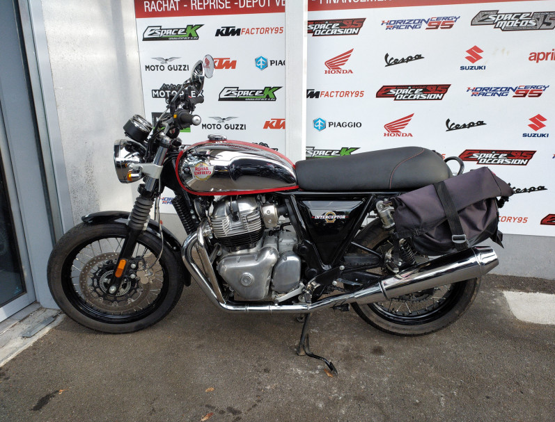 ROYAL ENFIELD INTERCEPTOR 650