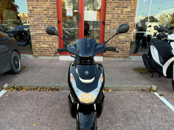 PEUGEOT KISBEE 2025 avec seulement 750 km 