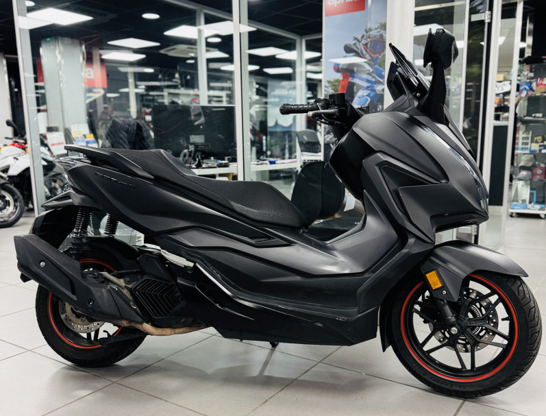 HONDA NSS FORZA  125AD