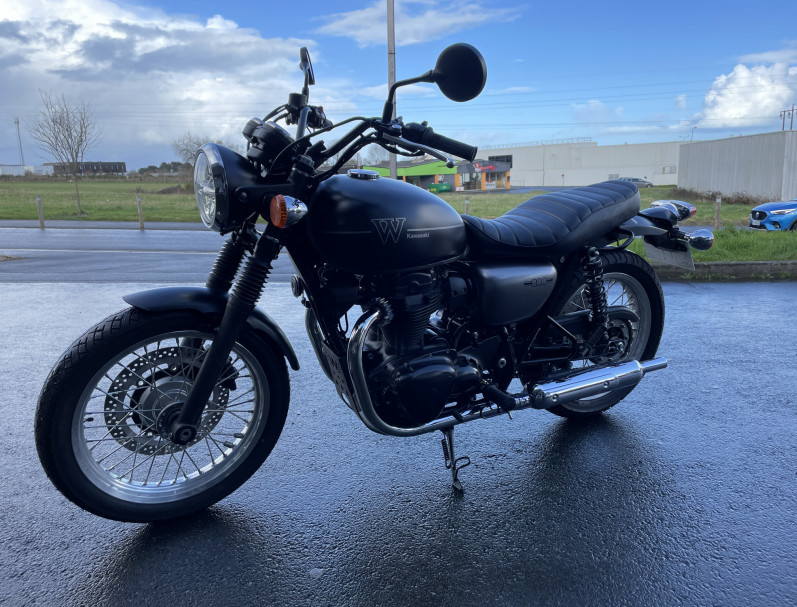 KAWASAKI W 800