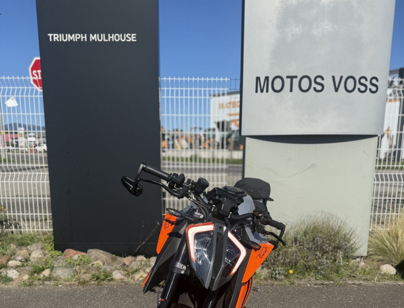 KTM 1290 SUPER DUKE R