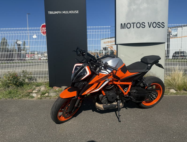 KTM 1290 SUPER DUKE R
