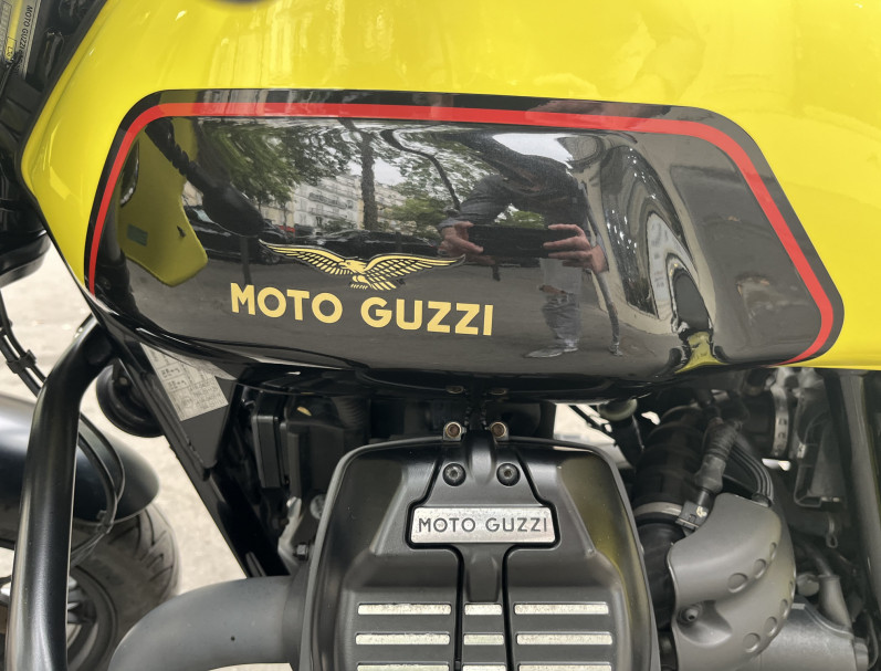 MOTO GUZZI V7 III STONE 750 - 1ER MAIN - KIT SKETCH BIKE 