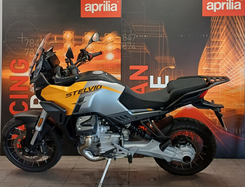 MOTO GUZZI STELVIO GRT 18 MOIS
