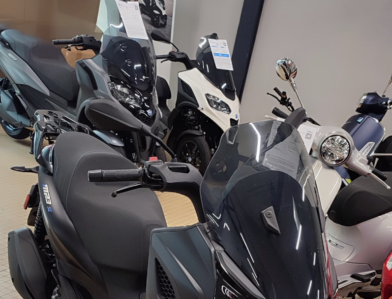 PIAGGIO MP3 310 HPE SPORT