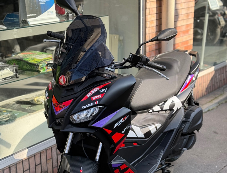 APRILIA SR 125 GT REPLICA NEUF GARANTIE 60 MOIS