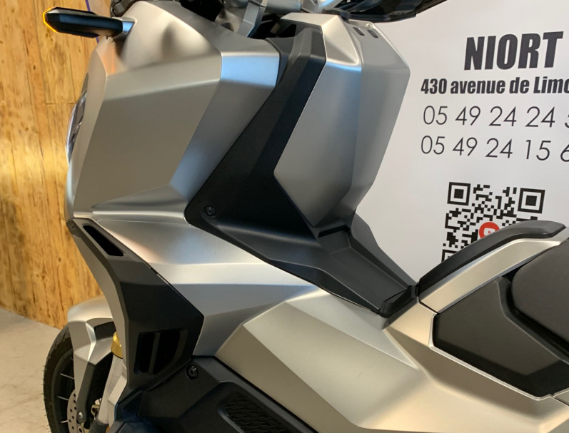 HONDA X-ADV 750 