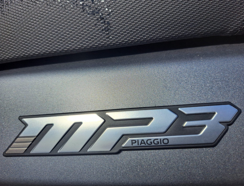 PIAGGIO MP3 530 HPE EXCLUSIVE