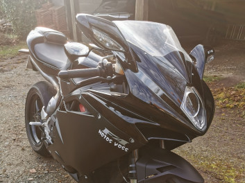 MV AGUSTA F4