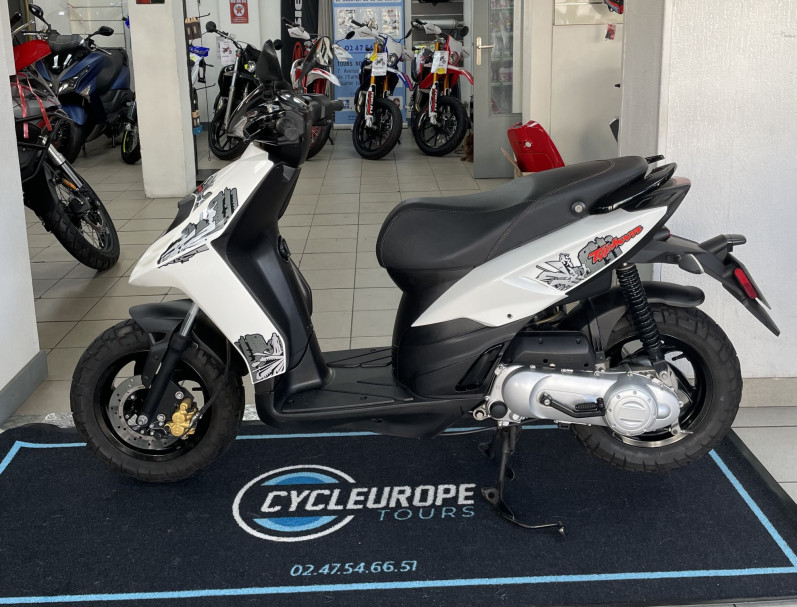 Piaggio Typhoon 50 2T GARANTIE 3 MOIS / Financement possible exemple 4x 400€!