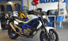 SUZUKI GLADIUS 650