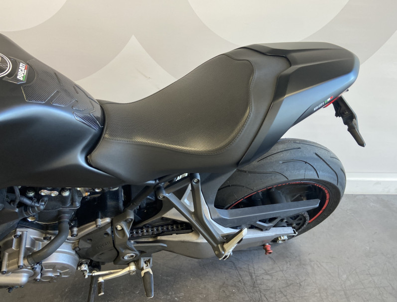 DUCATI MONSTER 821 2019