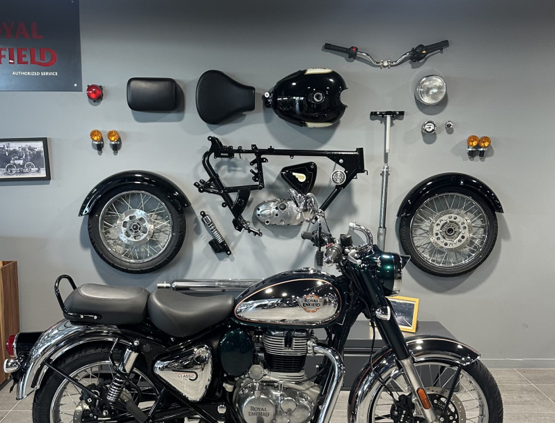 ROYAL ENFIELD CLASSIC 350 EMERALD GREEN