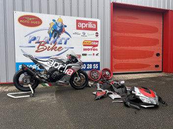 APRILIA RSV4 1000 RR