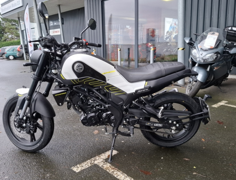 BENELLI LEONCINO 125 GARANTIE 12 MOIS