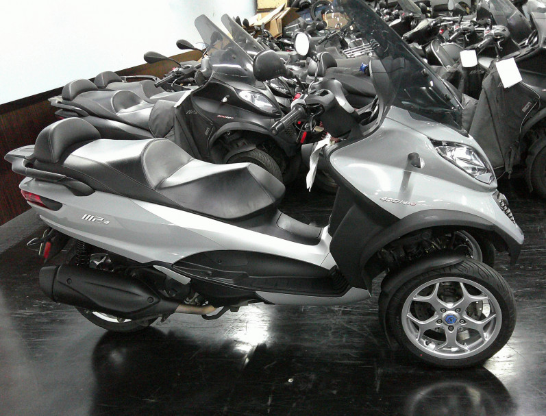 PIAGGIO MP3 400 HPE 2021 16100KM
