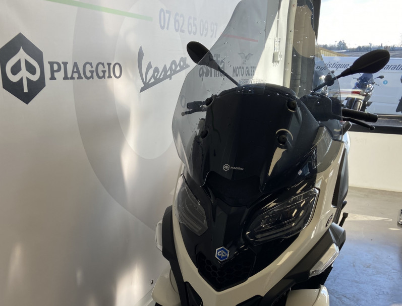 PIAGGIO MP3 400 HPE SPORT ABS ASR 2025