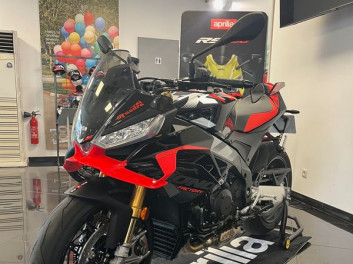 APRILIA TUONO 1100 V4 FACTORY