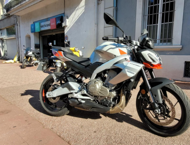 APRILIA TUONO 457