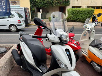PIAGGIO Medley S 125 IGET ABS E5