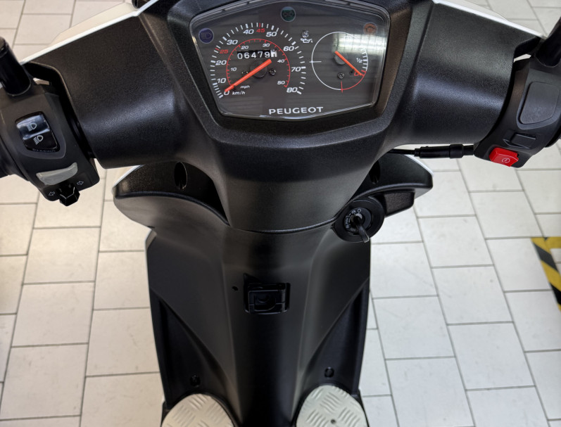 PEUGEOT KISBEE 50 2T injection 