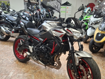 KAWASAKI Z 650 (47.5CV) IDEAL PERMIS A2