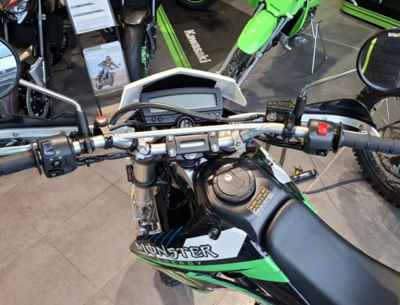 KAWASAKI KLX 250 GARANTIE 12 MOIS