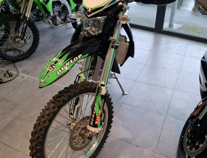 KAWASAKI KLX 250 GARANTIE 12 MOIS