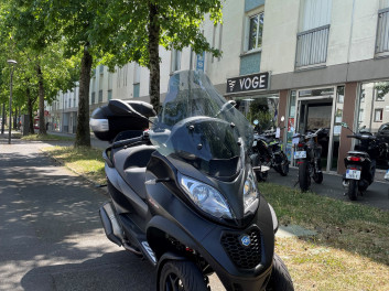 PIAGGIO MP3 500 HPE ADVANCED ABS + MARCHE ARRIÈRE + TOP CASE - Financement possible 
