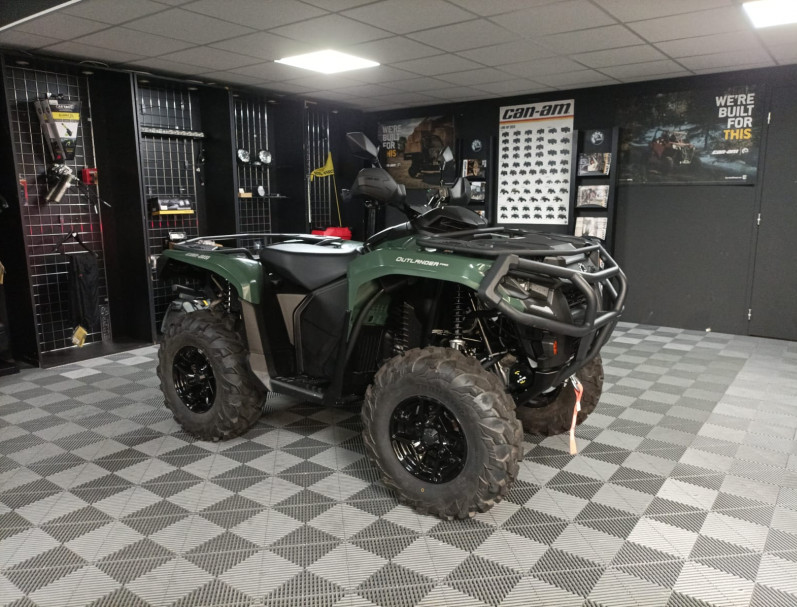 CAN-AM OUTLANDER HD7